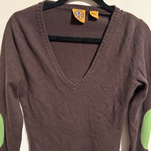Tory Burch 100% Cashmere V Neck Sweater Brown- Size Small - Picture 2 of 6